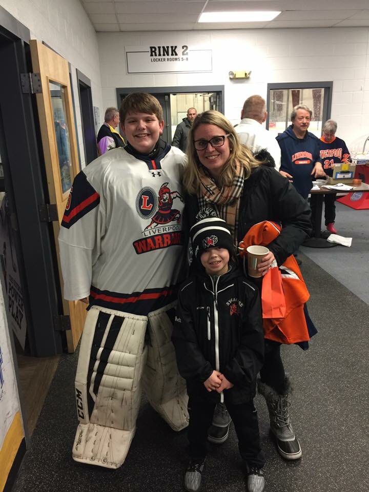 DorieRector's tweet photo. Teacher Appreciation night!!!Thank you Nick Reed! https://t.co/D71I0chLum