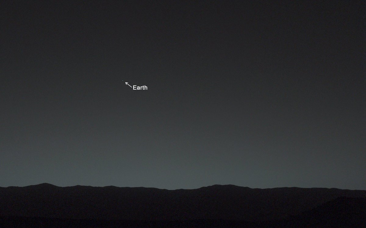 manishd2006's tweet photo. We are one tiny speck of dust in the universe so be the best speck you can #earthfrommars #MARS #Beyourbest https://t.co/zNnnXs6sNY