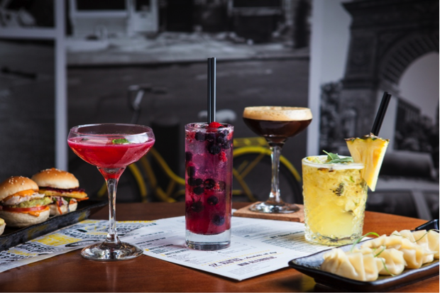 5boroughsbne's tweet photo. It’s bottoms up at 5 Boroughs every day from 4-6pm. Isn’t it New York Times? #5boroughsbne https://t.co/alPmeoeWgb