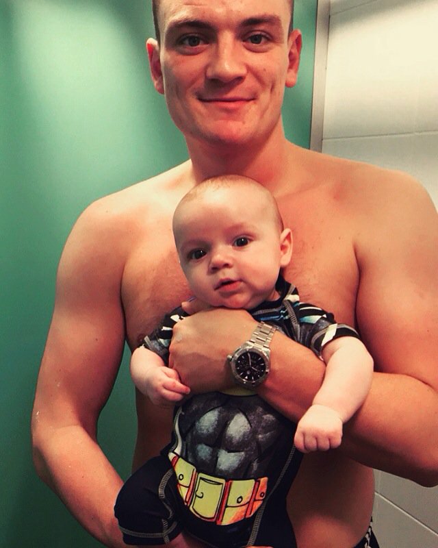 jordysheerin's tweet photo. #fatherandson #firstswimminglesson #notears #lovedgettingdunked #bestmates ❤️ https://t.co/p90JpRvYjc