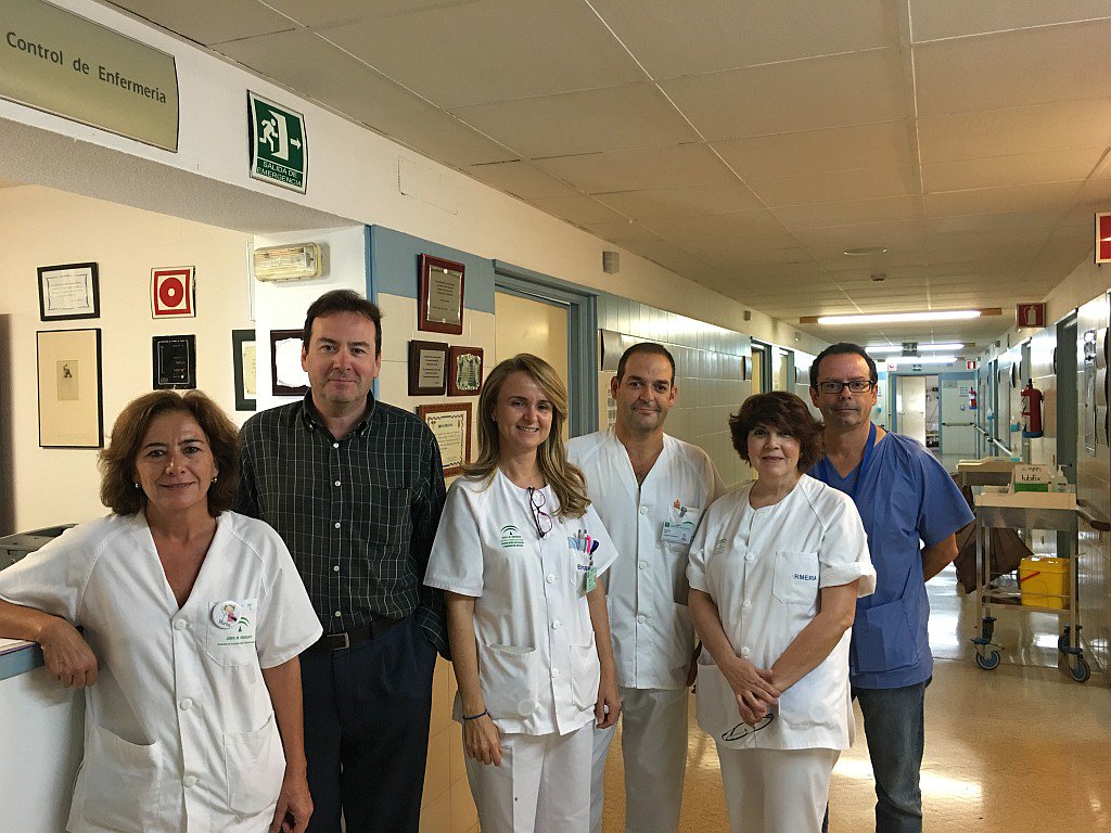 HRegionalMalaga's tweet photo. Pacientes #Oncología @HRUM_SAS disponen de una plataforma virtual para el seguimiento nutricional tras el alta... https://t.co/WUm5gRNrQT https://t.co/U06eJKKZtG