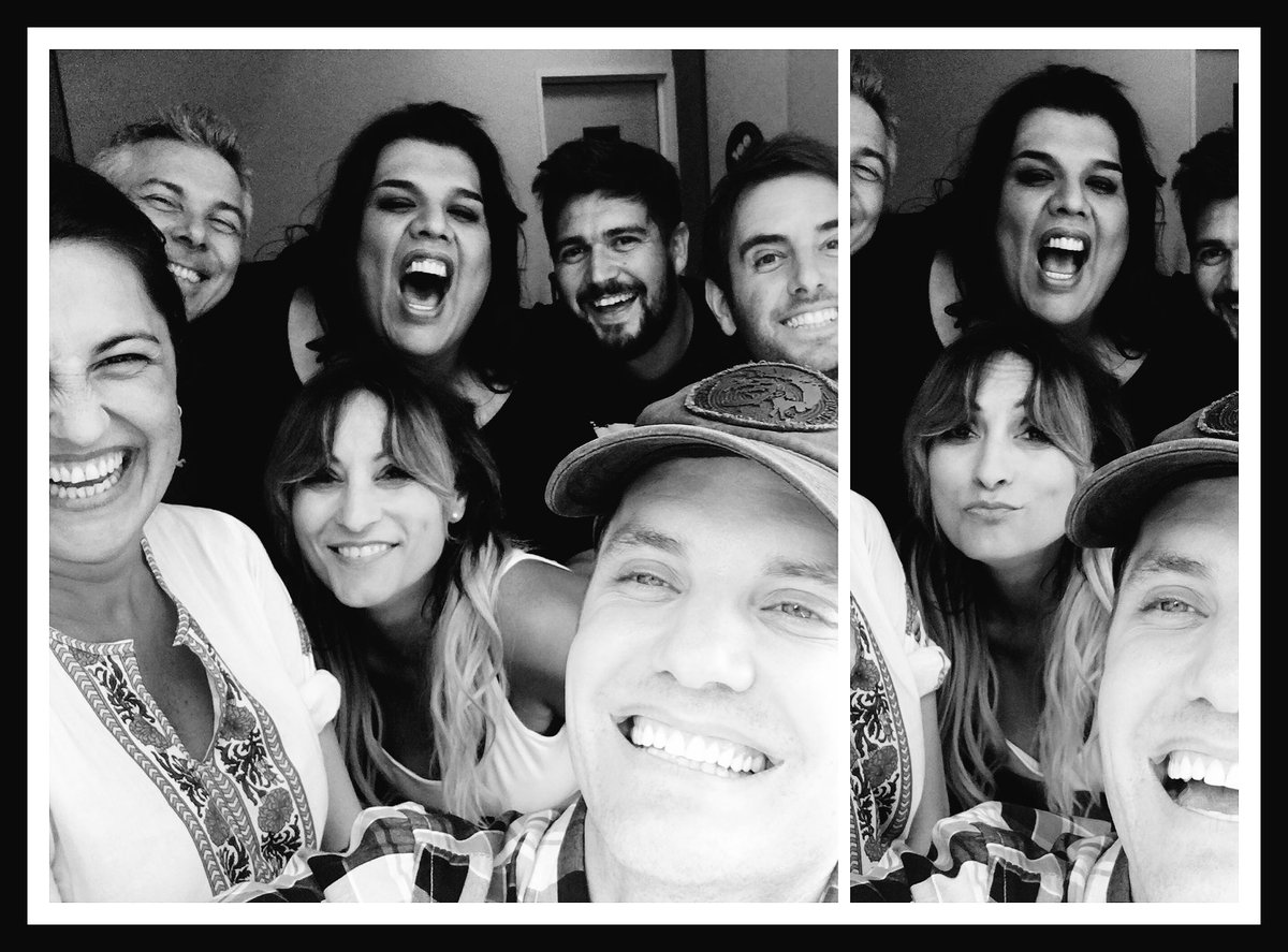 SANTIAGODELMORO's tweet photo. AMIGOSSSS !!! #TrapoConDelMoro en #ElClubDelMoro @la100fm siii!!! Fiesta en 99.9📻👍 https://t.co/9SnLhQdrZ8