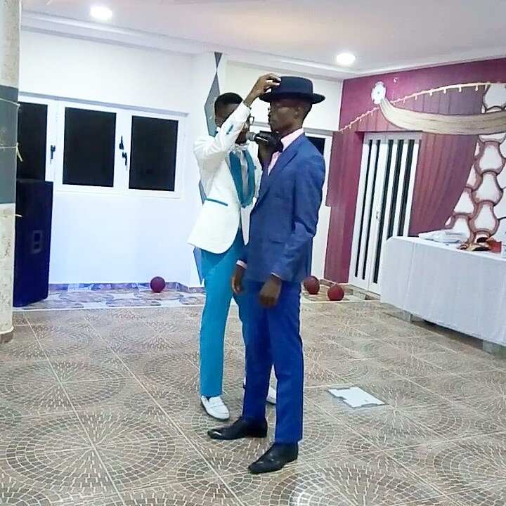 AwuteYves's tweet photo. How to well dressed by YCM Conseil vestimentaire Contact : 0022891814170
#icionshabillebien #288 #Team228 #togo #publab #togovio #pub228 https://t.co/2FTKDjmy8h