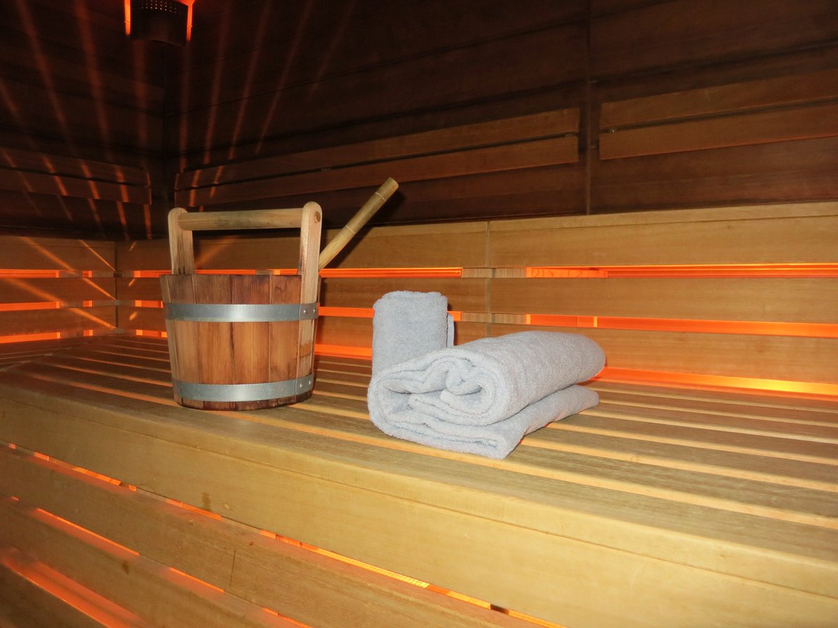 radissonBasel's tweet photo. With such wintery weather a visit to our #sauna is just wonderful!

https://t.co/b1FqrV908B

#RadissonBlu #wellness #relaxation https://t.co/yLjZILTaPO