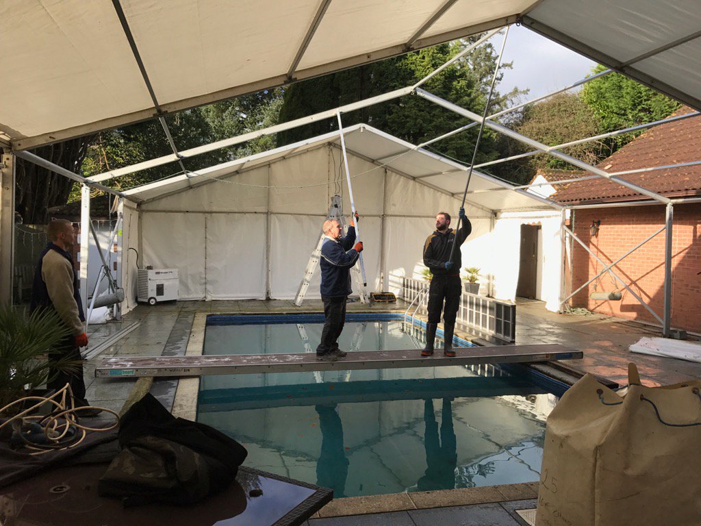 Who said you can't put a marquee over a pool 😉