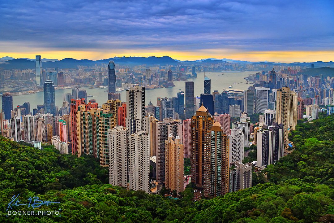 Beautiful Hong Kong. Captured from the Peak Tram with my Nikon D5 and 24-70mm VR. <a href="/NikonCanada/">Nikon Canada</a> <a href="/discoverhk/">Hong Kong</a> #bestof2016 #nikonambassador