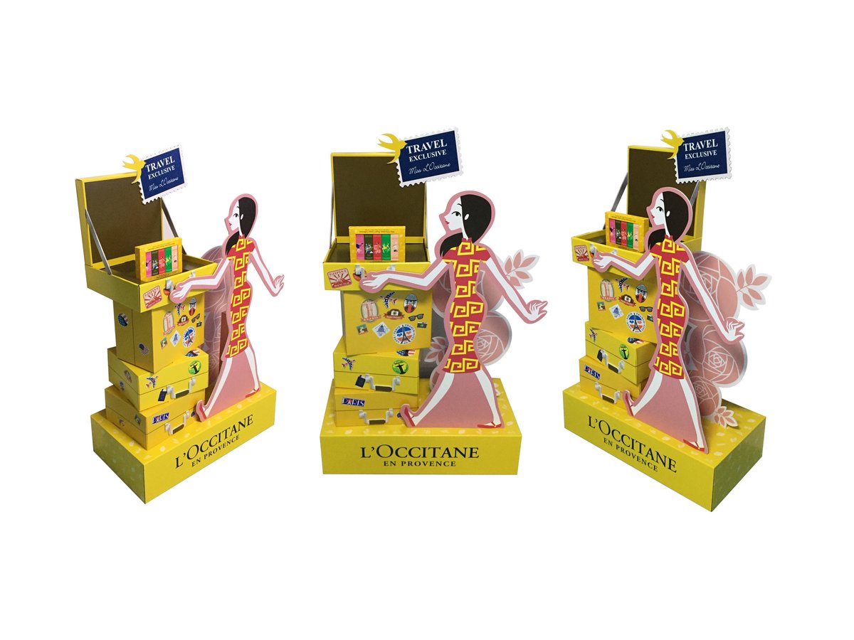 display_store's tweet image. Love the design of this display,feeling like a work of a fashion show.More our design on cardboarddisplays.com.hk