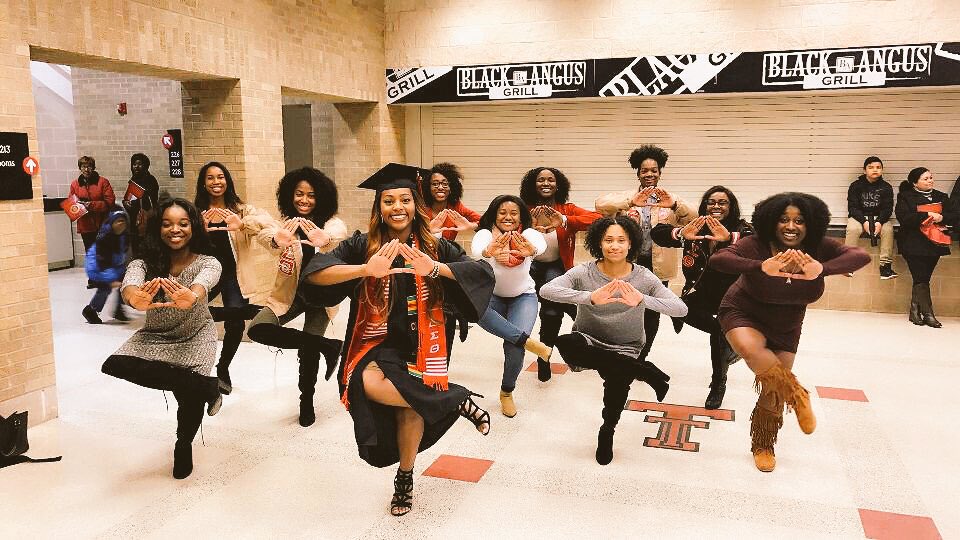 Tash_Mahal's tweet photo. Happy First Founders Day to my headaches, my babies, my heart, my neos. Love you REDefining HΛvoc #Spring16 #ELite #TexasRedz ❤️ #made #J13 https://t.co/mu4JMQl2jz