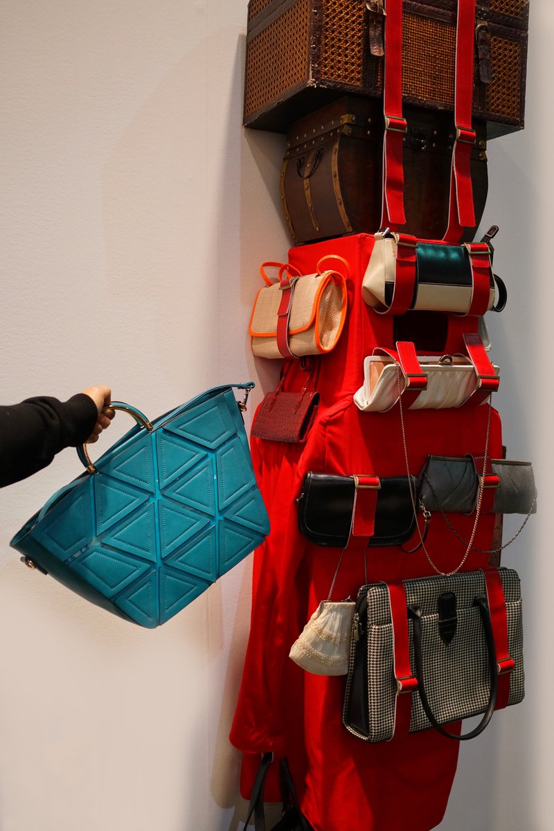 Fashlets's tweet photo. Dasein Bags in The LA Art Show. https://t.co/YogoDHjMac https://t.co/1aHg4XA1S5
