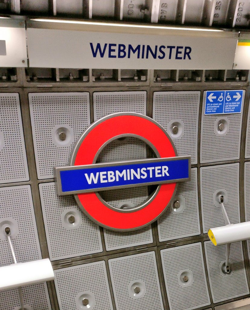 GordonCarver's tweet photo. Might still be dreaming? Am I dream tweeting? #webminster https://t.co/yyev52auQJ
