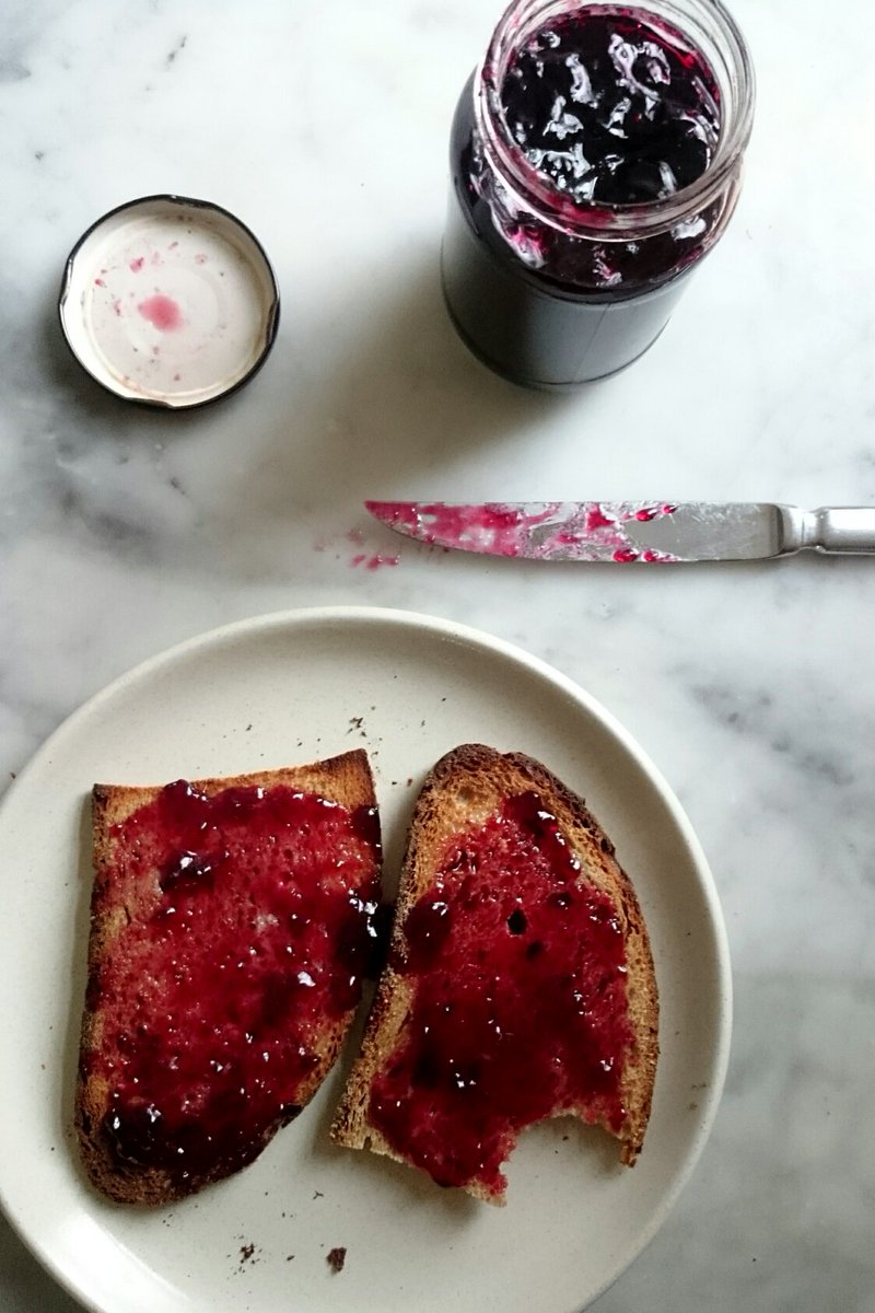 Minor_Goods's tweet image. Simple #breakfast with #homemade blackberry jelly :)
#minorgoods #ceramics bit.ly/1xVb2py