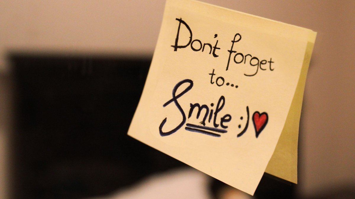 HowT0BeHappy's tweet photo. Be Positive, 
Stay Happy, &amp; 
Don't Let 
the Negativity of the World 
Get You Down! https://t.co/LWKCKNncJU