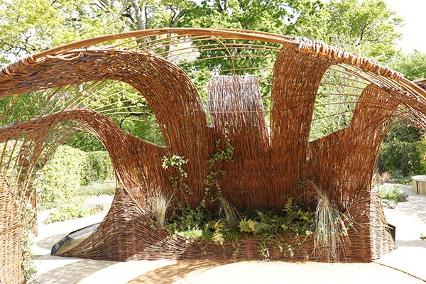 VivezCV2L's tweet photo. #En2017 "Flower Power" pour le #Festival international des Jardins du Domaine de Chaumont sur Loire 🌼🌻 @Chaumont_Loire #VivezCV2L https://t.co/oSwEuJKbC6