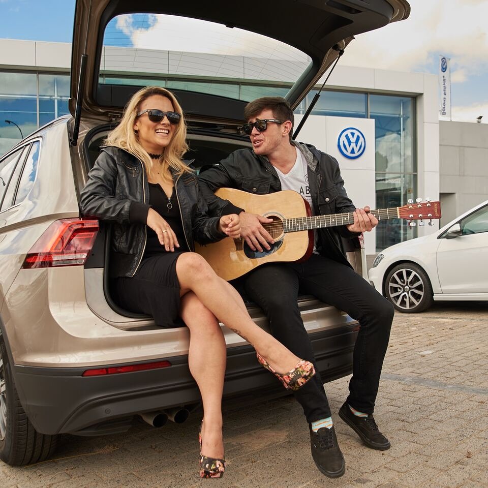tikevati's tweet photo. Karaoke Uitreik will be on air soon!
#karaoke #presenters #sing #guitar #talent #show #charity #entertainment #volkswagen #gopro #capetown https://t.co/0gdvNyZRIM