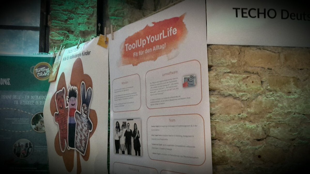 ToolUpYourLife's tweet photo. Ready to start! Wir sind gespannt auf die Workshops @startsocial_eV ! #100xsocial #Stipendiatentag https://t.co/DzSsgHNT6y