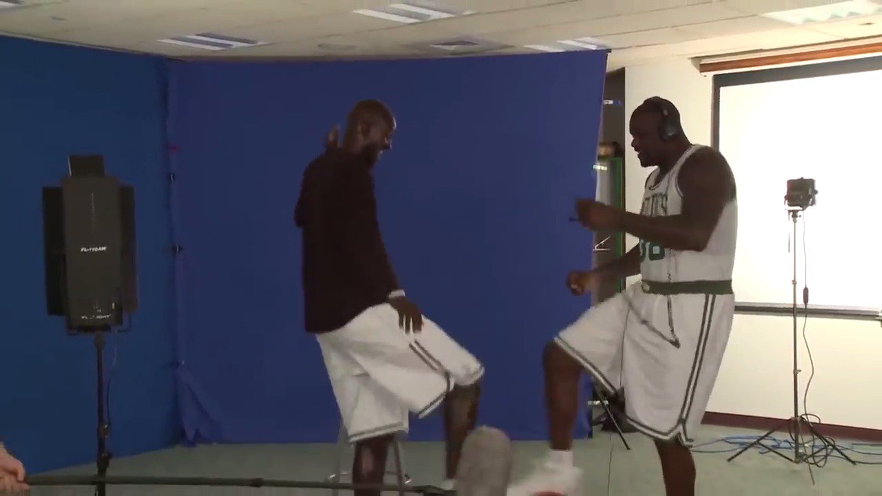 Shaq and KG would like to take this moment to wish Vanilla Ice a very happy birthday. 