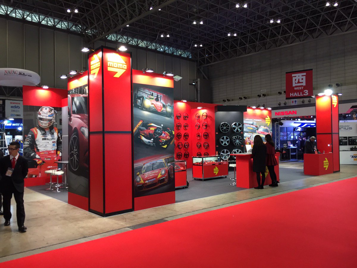 fortuneosaka's tweet photo. 東京オートサロン2017 in 幕張メッセ 2017
イタリア製ステアリングメーカーとしておなじみの｢MOMO (モモ)｣。
復刻発売予定のステアリングや人気のアルミホイールを展示しています。
西ホール3 小間番号311で皆様のお越しをお待ちしております。 https://t.co/GIkrSdb2Ic