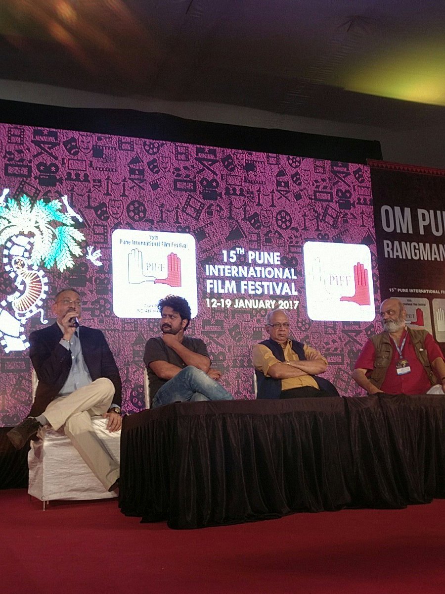piffindia's tweet photo. Rajesh Mapuskar in an open discussion at @PIFFBazaar at @CityPrideGroup Kothrud. https://t.co/ICuwxFutXO