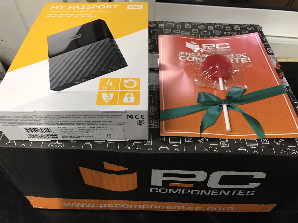 DeSerieando's tweet photo. Así da gusto comprar en @pccomponentes por su buen servicio y la rapidez del envio, además del detalle😋😋 #muysatisfecho #FelizFinde https://t.co/sTyLK4VHNi