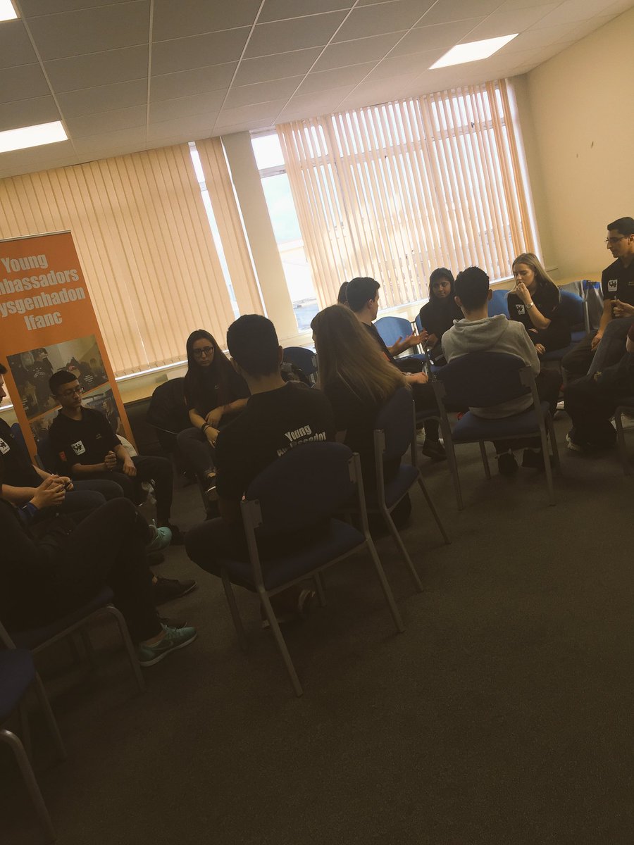 georgiapikeWG's tweet photo. Groups now discussing physical literacy and the importance of everyone's personal and lifelong journey! #CYAAD @YACardiffMet https://t.co/vvgQhMyscS
