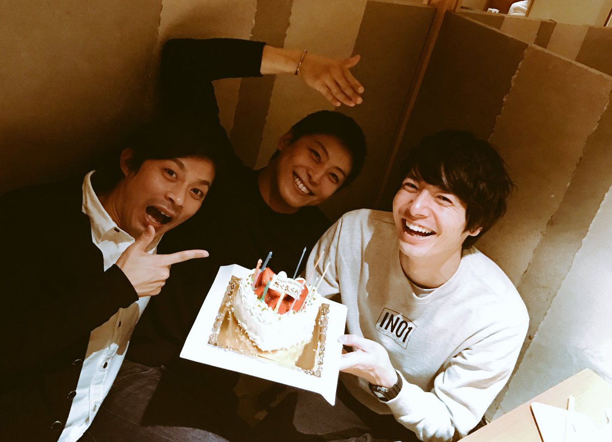 高橋良輔 בטוויטר 昨日は琢磨の誕生日をゆうすけと祝ったった ハッピーバースデーたくま