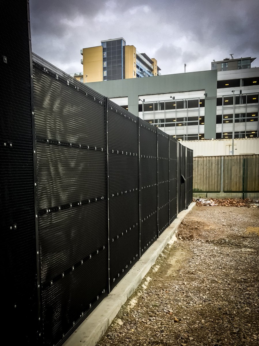 ExMeshSecurity's tweet photo. Another successful #Crossrail project recently completed by one of our trusted installers. #ExMesh #SR3 #highsecurityfencing https://t.co/IXHbNgp3nK