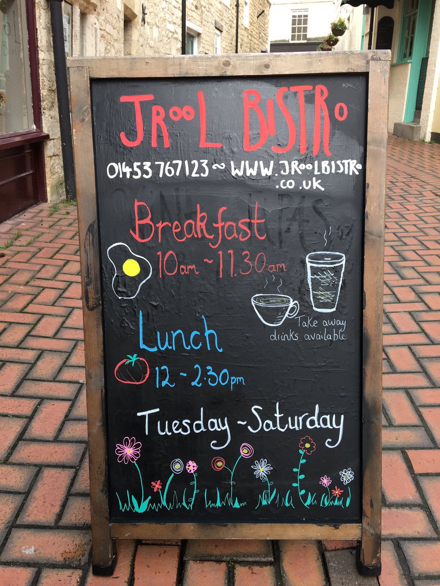 JRooLBistro's tweet photo. Don't let the #snow keep you inside this morning, join us for a hot breakfast in Stroud 🍳☕️ https://t.co/dbiwh4QrdR