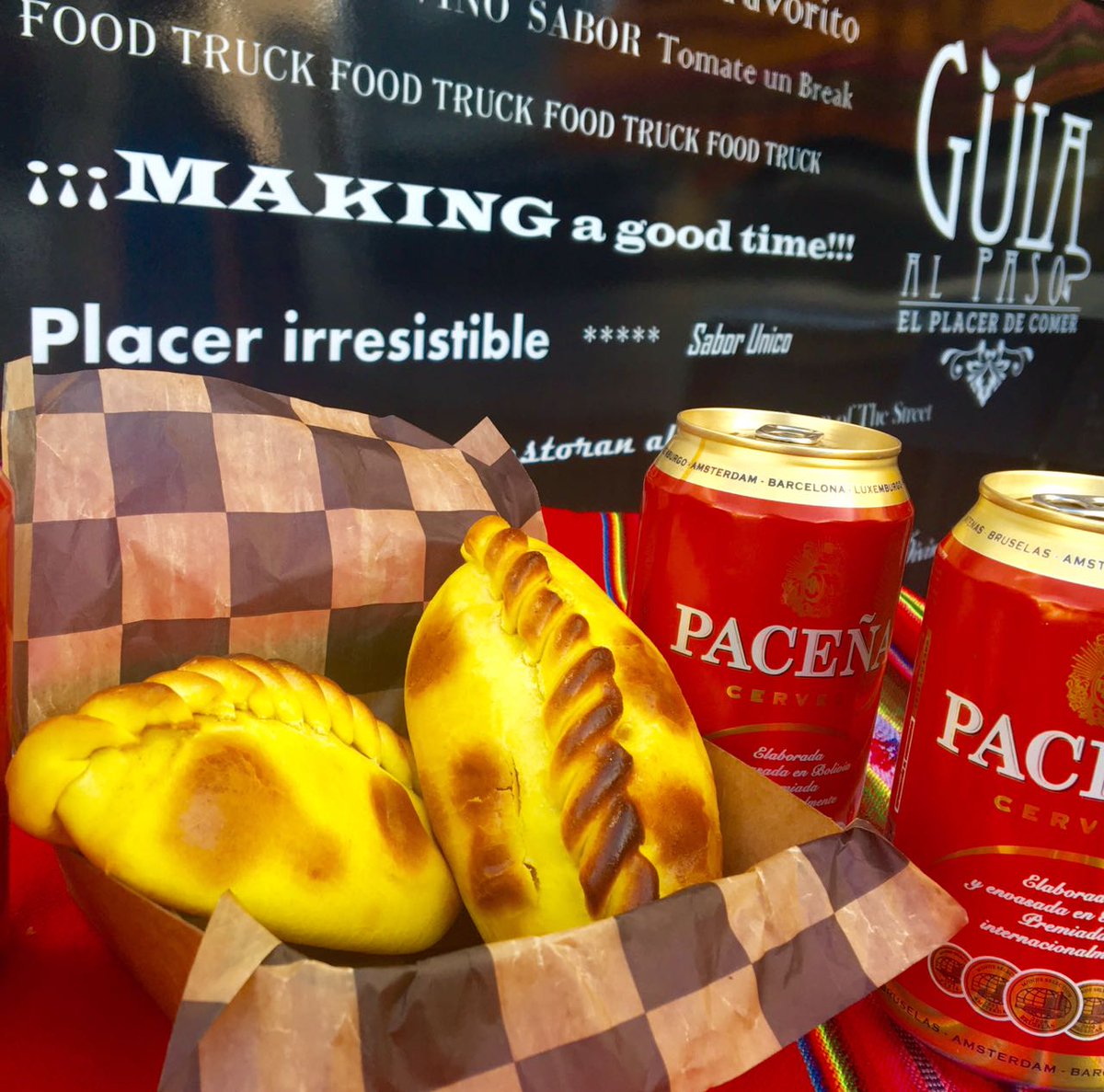 gulaalpaso's tweet photo. Proxima parada 👉#gula el placer de comer! #Empanadas #salteñas #mechadaqueso #shawarma 😄 #verano2017 #maitencillo #PlayaelAbanico #zapallar https://t.co/7KT8DZYKw0