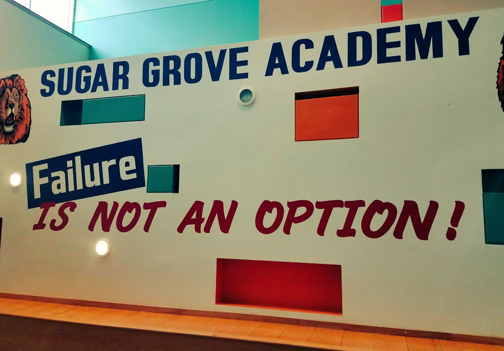 Drjlarredondo's tweet image. @sugargrovemiddle @HoustonISD @HISD_Supe where knowing more than one language is celebrated and #all studentsmatters #feederpattern