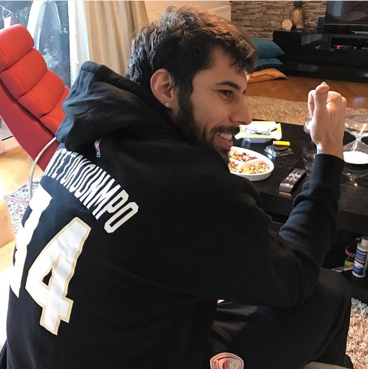 Milwaukee Bucks tweet media