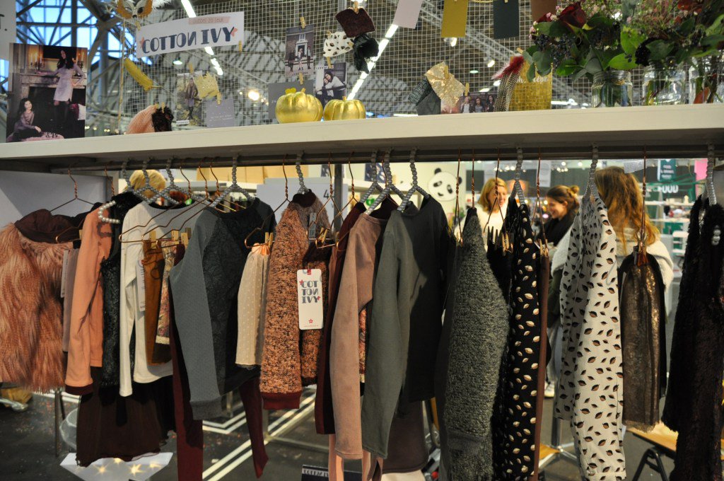DeMamaCompany's tweet photo. Cotton Ivy op de Kleine Fabriek https://t.co/sWhIXgYV7O https://t.co/I1GCcDA4yC