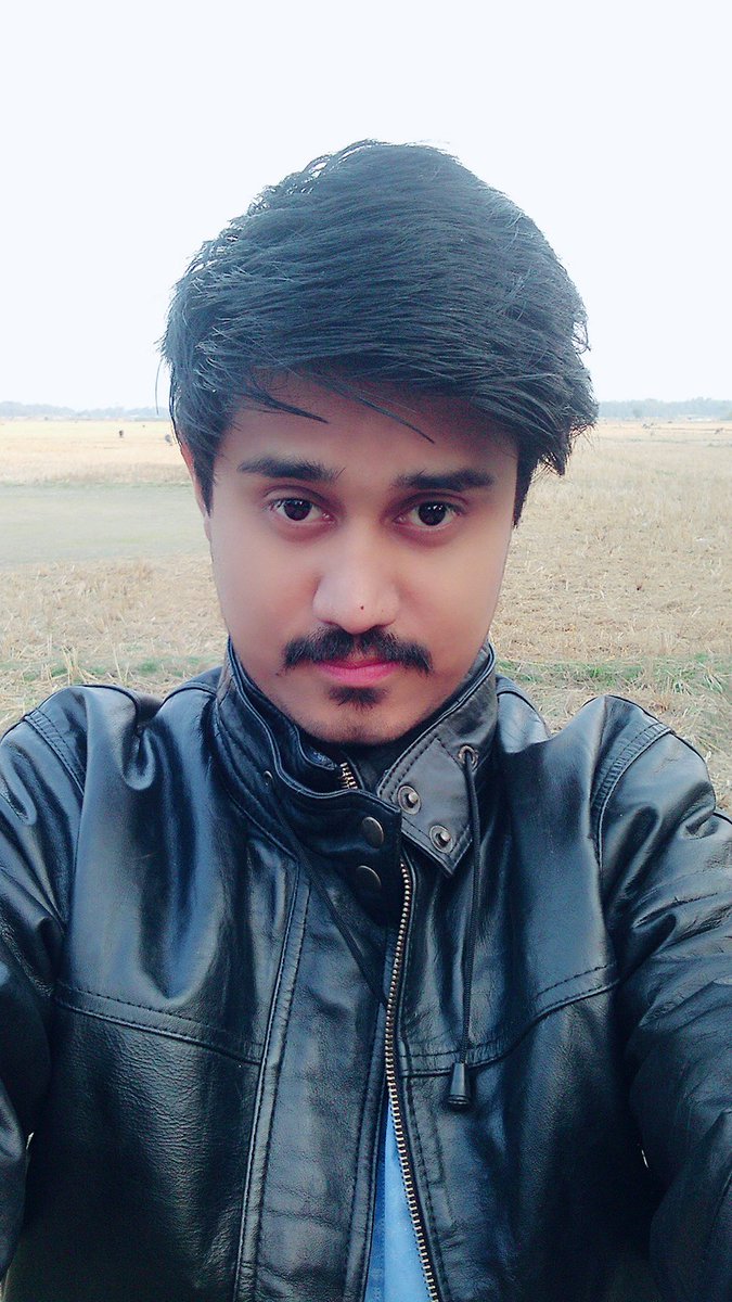 surajchak_'s tweet photo. Went up to live some more ... :) #farmfield #amagingview https://t.co/i7GeCLwPAM