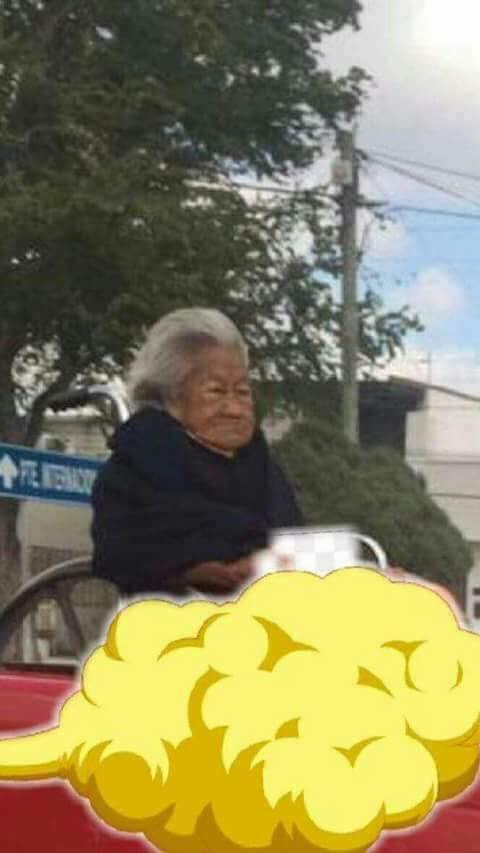 SenoraGrosera's tweet photo. Se pasan bien de verga jajaja https://t.co/3U5ZuDERmk
