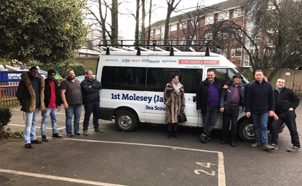 ElmbridgeComet's tweet image. Scout group volunteer at alcohol and drugs homeless project over festive period surreycomet.co.uk/news/15022836.…