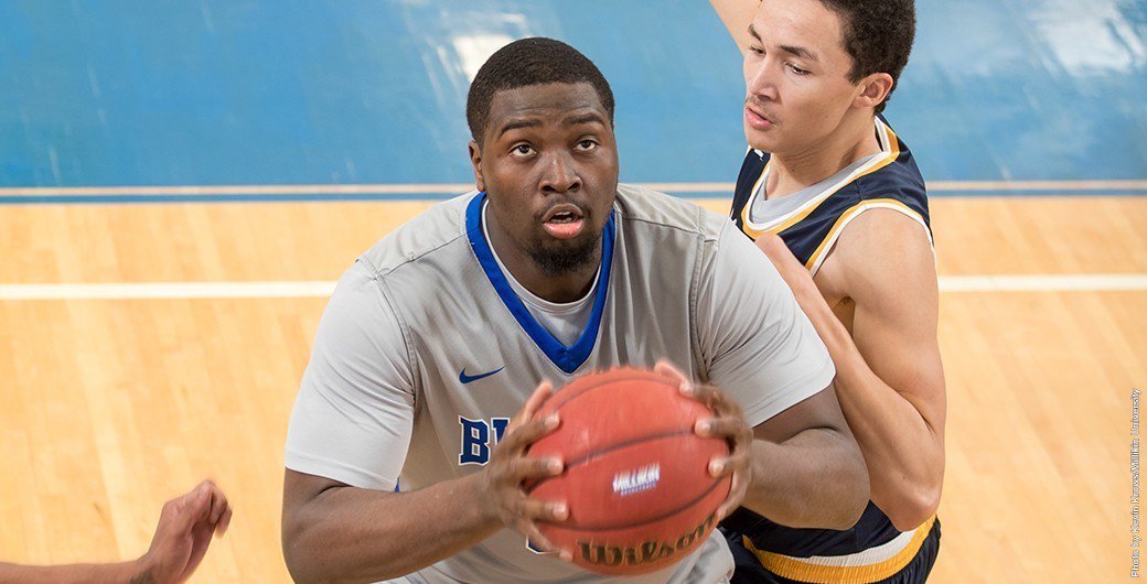 millikinminute's tweet photo. Local young guns help #Millikin turn season around https://t.co/5mWrx3AeGi @MUBigBlue https://t.co/dZyP49kYXy