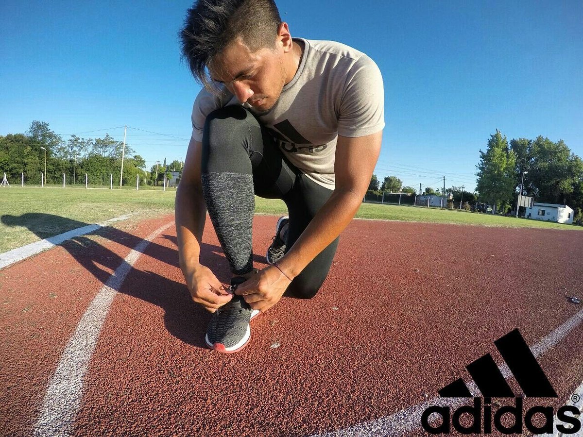 brainfinitoledo's tweet photo. Culminando otra semana más de entrenamiento,con la mejor tecnología en mis pies.
#PureBoostZG #BOOST .@adidasAR https://t.co/6iLmpZwoiO