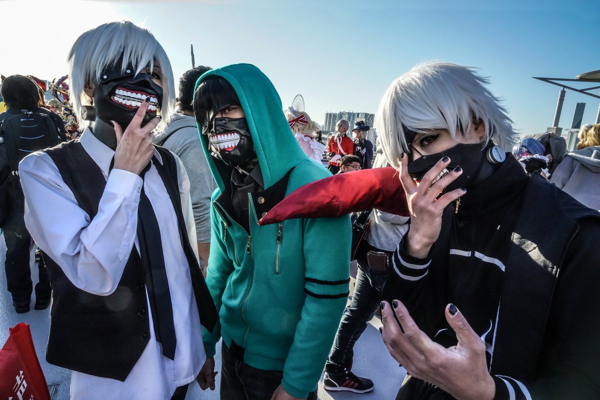 ゆひぇ 님의 트위터 Cosplay C91 3日目 お写真いただきました ー ノ 黒金木 ウエさん あんていく制服 Ruiさん 白金木 ゆひぇ Photo はいぱーさん C91コスプレ 東京喰種 金木研 T Co Do8jtl3f7s 트위터