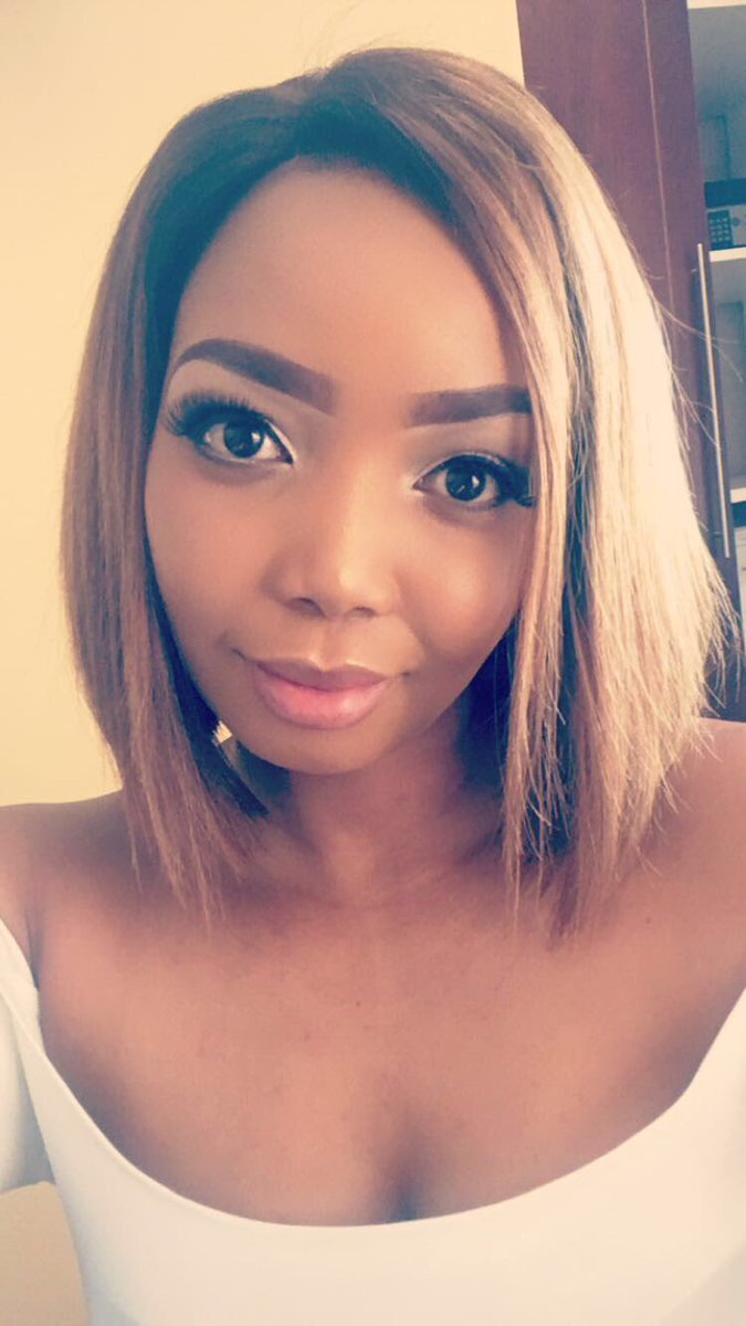tembisanxumalo's tweet photo. New hair, who dis?
@BHairCouture you are the future !!! https://t.co/VGOKmcHl3k