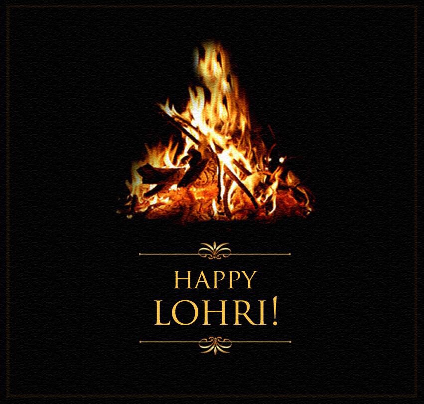 AnilKapoor's tweet photo. May this Lohri burn away all your worries &amp; brighten your life with good luck! Lohri di sab nu #Mubarakan!! #HappyLohri https://t.co/IfacstTphD
