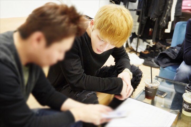 sheracassiopeia's tweet photo. [Naver] #김재중 #KIMJAEJOONG #Jaejoong (1) https://t.co/biBwWAxzrO https://t.co/duidmjUjzB