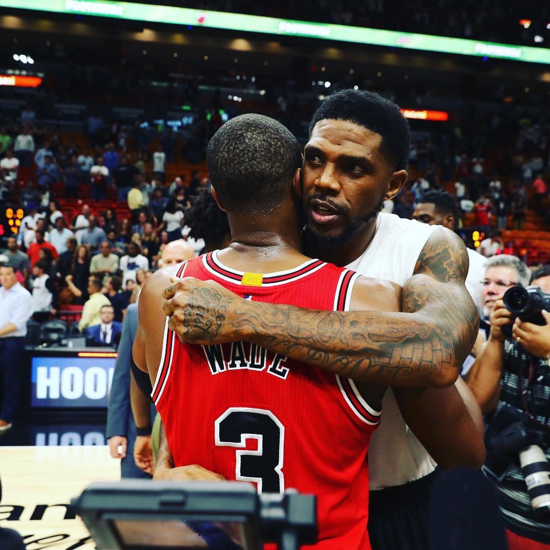 ASIPIRIN2's tweet photo. Dwayne Wade #NBAVote # https://t.co/b5WU1v980l