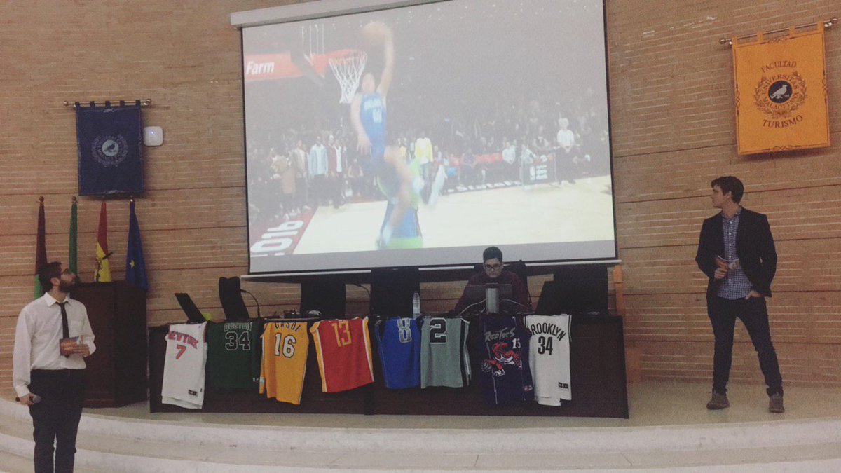 AndreaR_P's tweet photo. Mucha fuerza compis!!  💪🏽💪🏽🍀🍀#WebEspacioNBA ⛹🏾
#CYGEI https://t.co/7pdncPmqNa