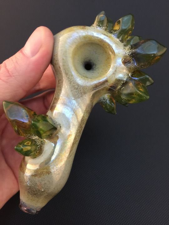 marijunaquotes's tweet photo. Illuminati crystal growth glass pipe Follow us @marijunaquotes https://t.co/7eMwPTxBt7