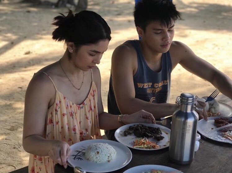 RonLiaWarriors's tweet photo. Busog lusog 🐷 
#ALoveToLastSimulaNa https://t.co/BLPfPz4RM7