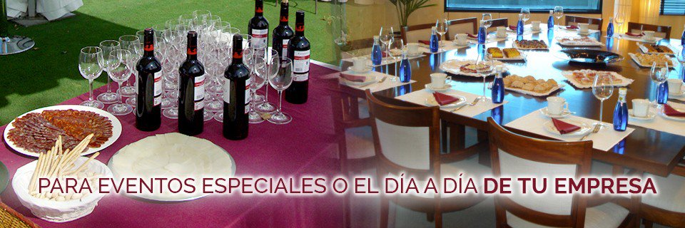 Sorprende a tú pareja con nuestro servicio de catering romantico a domiclio desde 42 euros.Velas perfumadas,petalos,fresas con nata,cava....