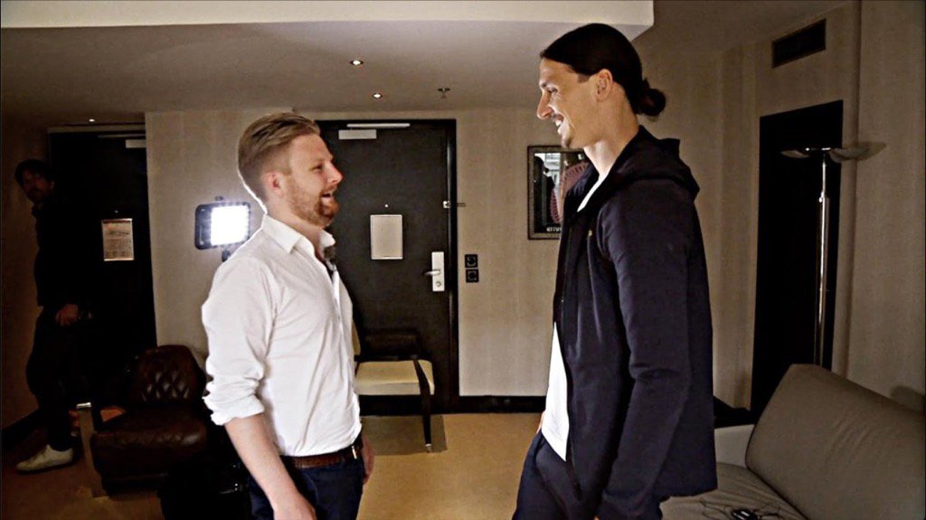 Zlatan til TV 2: Är det du som är lilla Marius? 
<a href="/MSkjel/">Marius Skjelbæk</a> <a href="/Ibra_official/">Zlatan Ibrahimović</a>