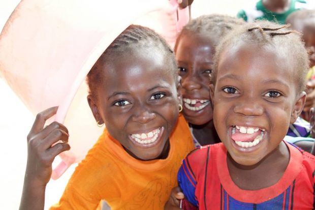 WorldVisionSN's tweet photo. Connaissez-vous #WorldVisionSenegal ? Retrouvez-ici notre brochure de présentation ici https://t.co/HNDWg3k5fQ #Kebetu #Senegal #aarxaleyi😎 https://t.co/AsJbFfQroM