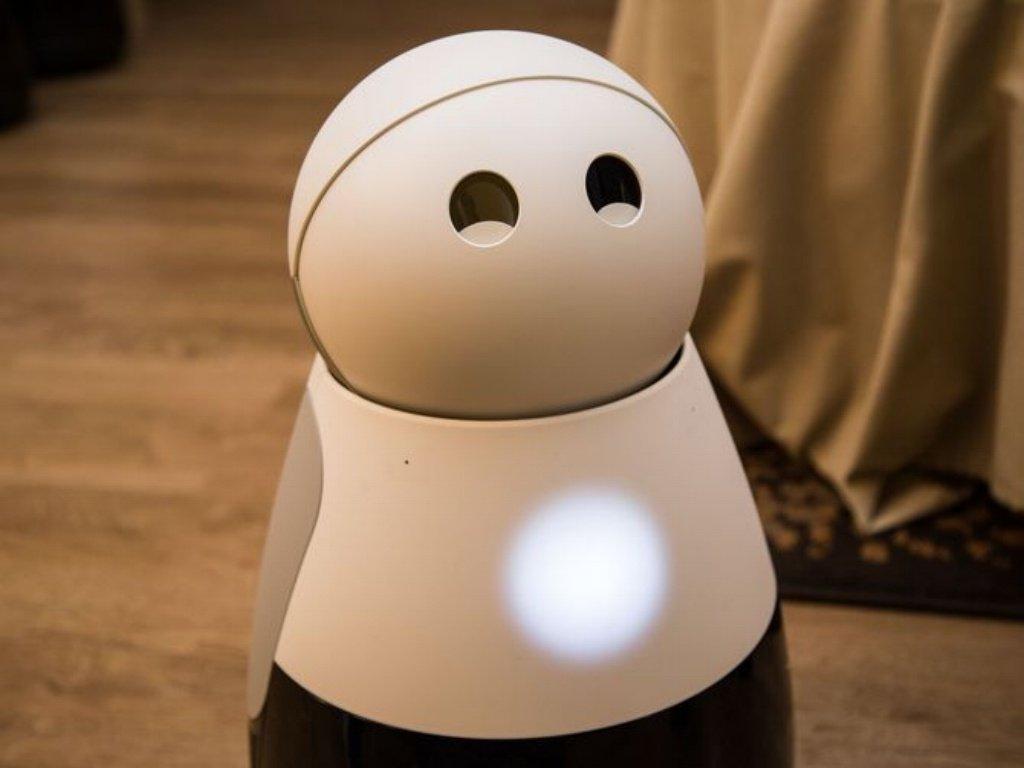 CES's tweet photo. Bots were big at #CES2017 and are expected to reach new heights https://t.co/f3ox2uDO3T via @CNET https://t.co/YC8CqeXIGr