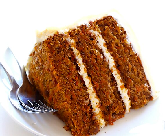leadyourteam's tweet photo. If you lead a team, read this article. Attitude reflects #Leadership - and you don't want a carrot cake incident! https://t.co/lzYYFXcejD https://t.co/4ri3dK8kAG