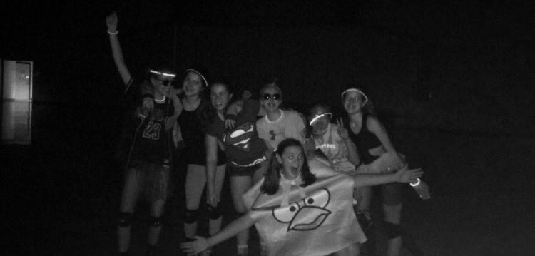 reeganoleary11's tweet photo. happy birthday fwest🎉❤ hope its great;) ily💜 #doofs #gibs #8A #vball  @laurenwest575 https://t.co/ocXZMVGJK6